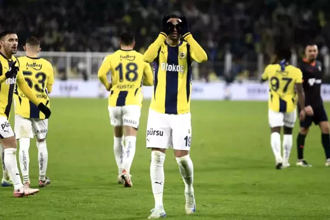 Youssef En-Nesyri, Fenerbahçe ile İlk Maçında İki Gol Attı