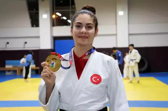 Işıl Sinem Aydın Dünya Şampiyonu Oldu, Olimpiyatlara Hazırlanıyor