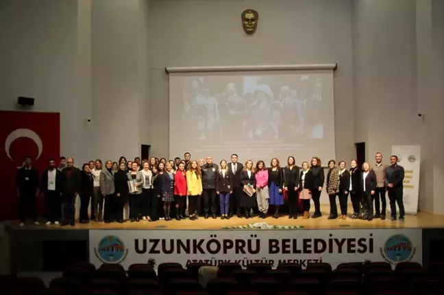 Trakya Üniversitesi'nde Kadın Hakları Paneli Düzenlendi