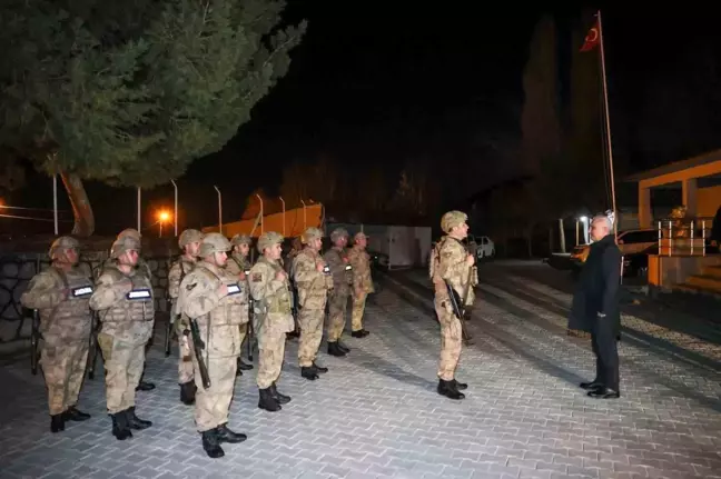 Muş Valisi Çakır, Güvenlik Güçlerinin Yeni Yılını Kutladı