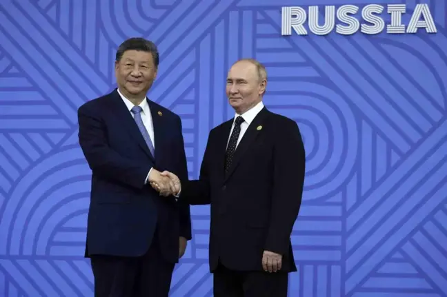 Xi Jinping ve Putin Yeni Yıl Mesajında İş Birliği Vurgusu Yaptı