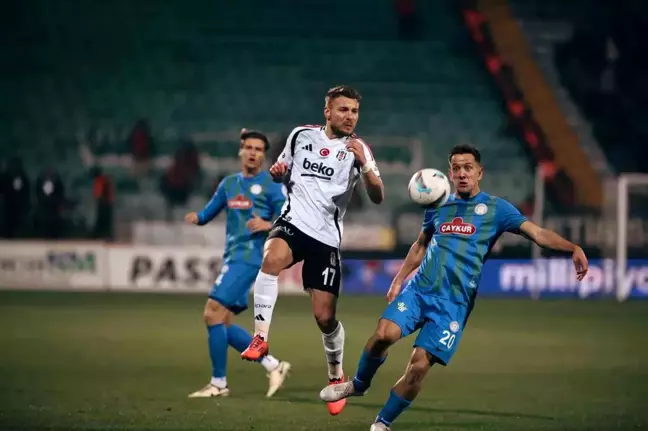 Çaykur Rizespor ve Beşiktaş 1-1 Eşitlikle İlk Yarıyı Tamamladı