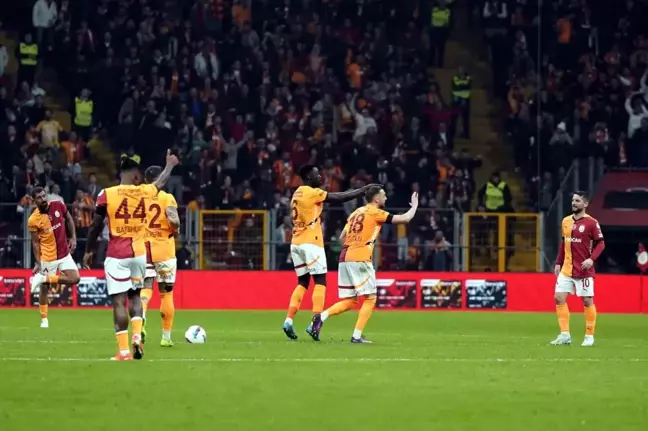 Galatasaray, Başakşehir ile 2-2 Beraber Kaldı