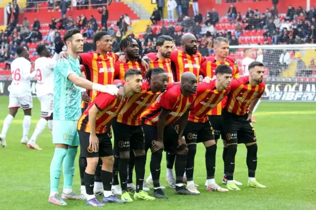 Trendyol Süper Lig: Kayserispor: 0 Samsunspor: 1 (Maç devam ediyor)