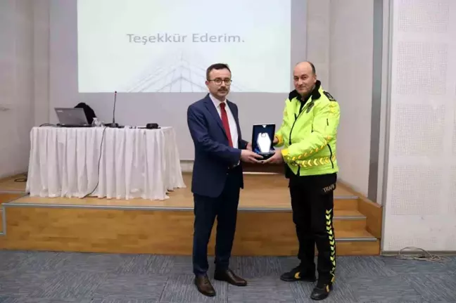 Karabük'te Bütçe Yönetimi Konferansı Düzenlendi