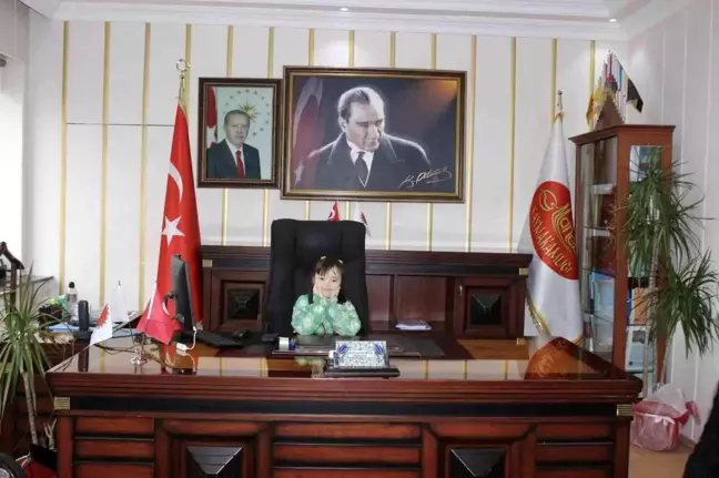 Kaymakam Kılıç'a Özel Çocuklardan Anlamlı Hediye