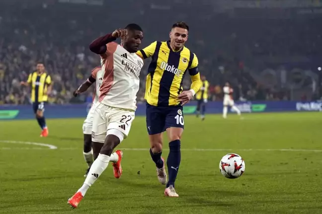 Fenerbahçe - Lyon Maçının İlk Yarı Sonucu: 0-0