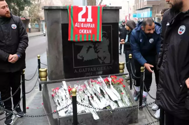 Diyarbakır'da şehit edilen Ali Gaffar Okkan ve 5 polis memuru anıldı