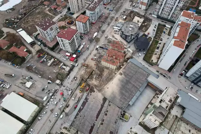 Konya'da Bina Çöktü: Arama Kurtarma Çalışmaları Tamamlandı