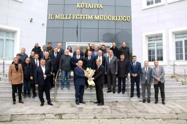 Kütahya İl Milli Eğitim Müdürlüğü'nde Devir Teslim Töreni Düzenlendi