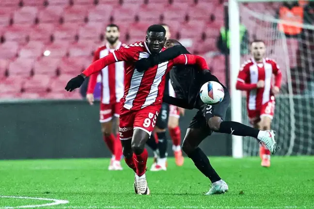 Samsunspor, Atakaş Hatayspor'u 2-0 Yenerek Üçüncülüğünü Korudu