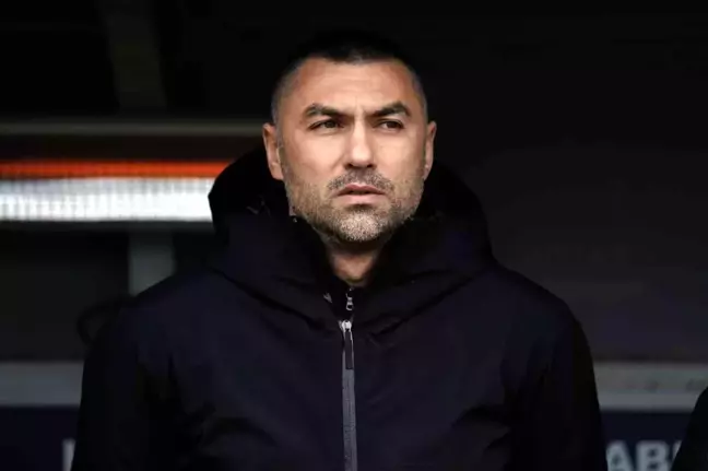 Burak Yılmaz, Çaykur Rizespor Maçında Kırmızı Kart Gördü