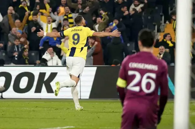 Edin Dzeko, Fenerbahçe ile 19. Golünü Attı