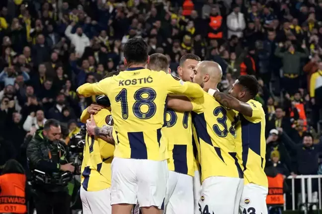 Fenerbahçe, Anderlecht'i 3-0 Mağlup Ederek 7. Galibiyetini Aldı