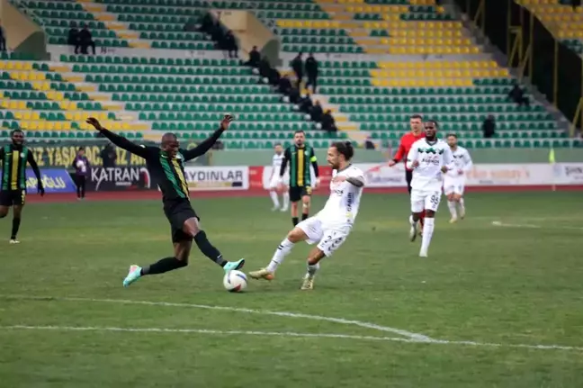 Şanlıurfaspor, Sakaryaspor'a 1-0 Mağlup Oldu