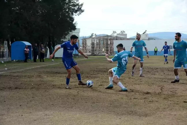 Aliağa Helvacı Spor, Koyundere Gençlik Spor'u 4-0 Mağlup Etti