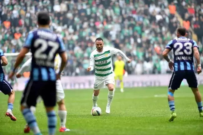 Bursaspor, Anadolu Üniversitesi'ni 4-1 ile Geçti