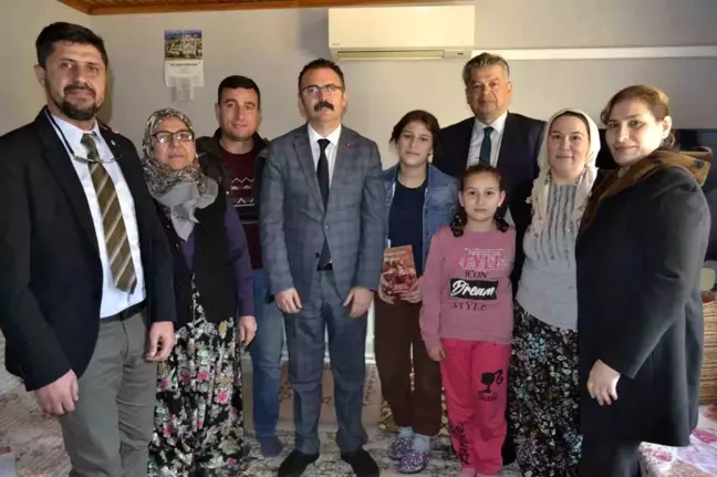 Sultanhisar Kaymakamı, 'Misafirim Kaymakamım' Projesi Kapsamında Öğrencilerin Evlerini Ziyaret Etti