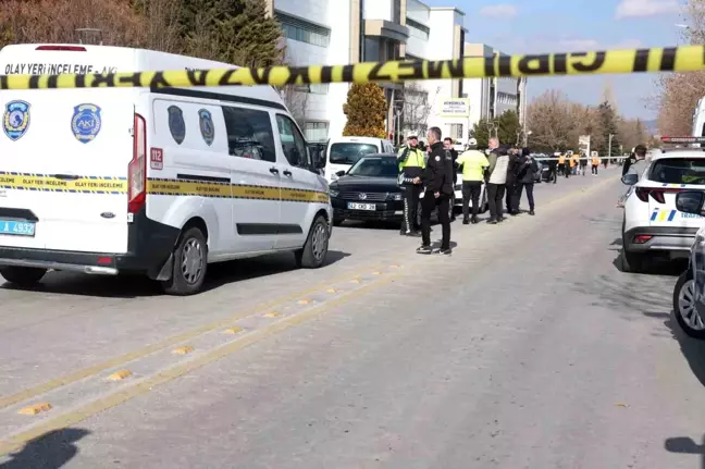 Konya'da Dekan Yardımcısı Silahlı Saldırıya Uğradı