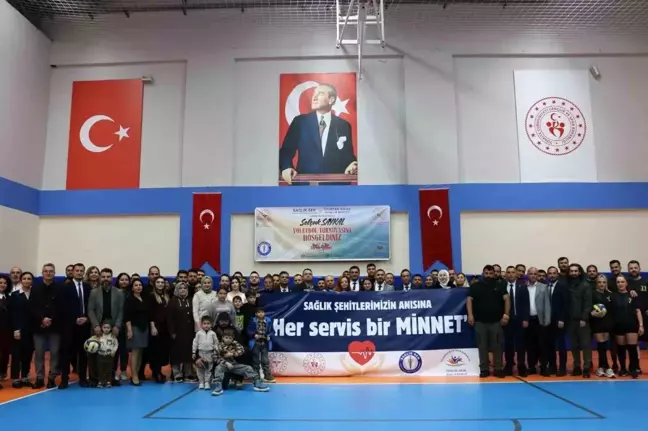 Selçuk Saykal Voleybol Turnuvası Anlamlı Bir Açılışla Başladı