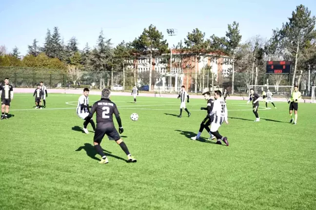 Anadolu Üniversitesi'nde Öğrenci Spor Turnuvaları Başladı