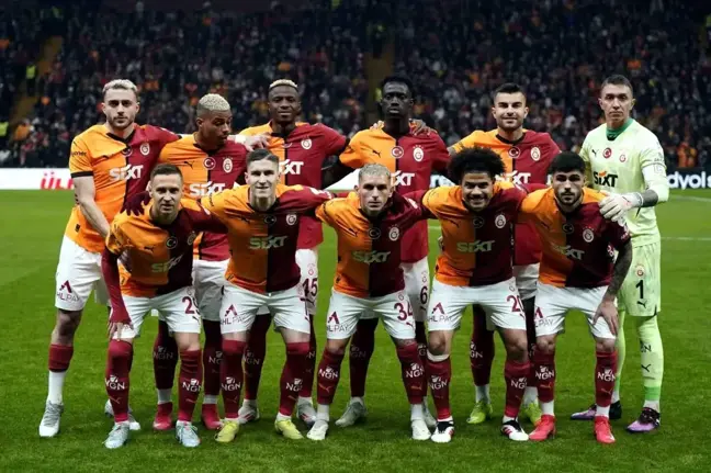 Galatasaray Fenerbahçe Derbisi Öncesi Kadroda 4 Değişiklik