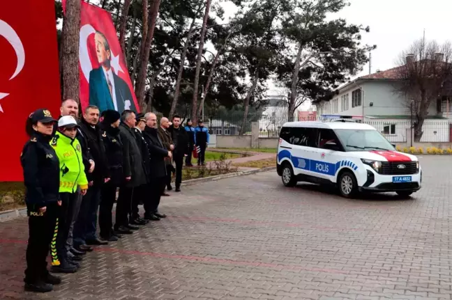 Çanakkale Emniyeti 15 Yeni Araç ve 4 Motosikletle Güçlendi