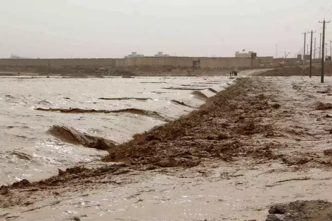 Afganistan'da Şiddetli Yağışlar: 36 Ölü, 40 Yaralı