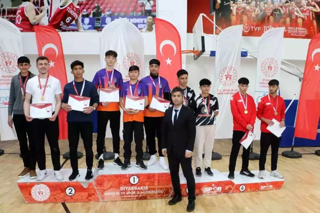 Diyarbakır'da Floor Curling Turnuvası Sona Erdi