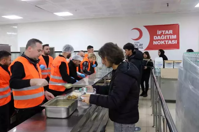 MAGİNDER'den Ramazan Ayında İftar Organizasyonu