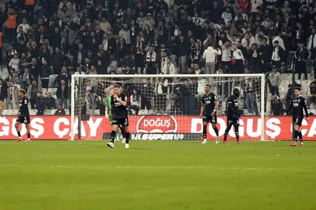 Beşiktaş'ın 9 Maçlık Yenilmezlik Serisi Sona Erdi