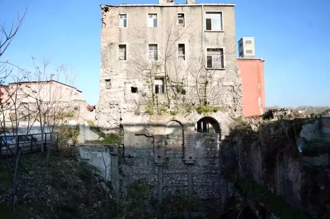 İstanbul'da 1600 Yıllık Tarihi Yapı Havadan Görüntülendi