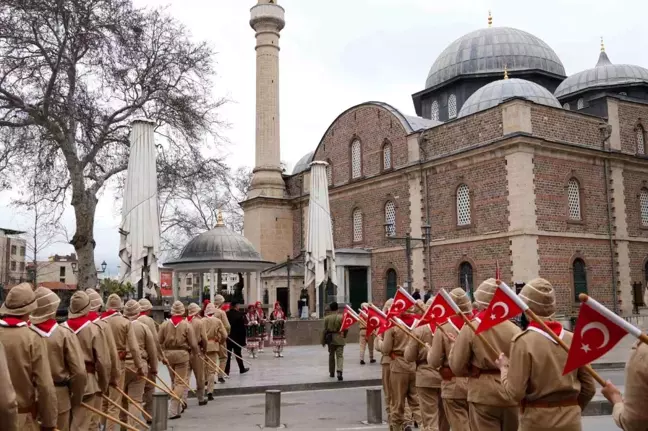 Balıkesir Lisesi keşşafları Çanakkale cephesine uğurlandı