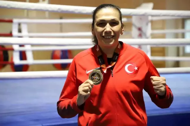 Elif Güneri, Dünya Kadınlar Boks Şampiyonası'nda Bronz Madalya Kazandı