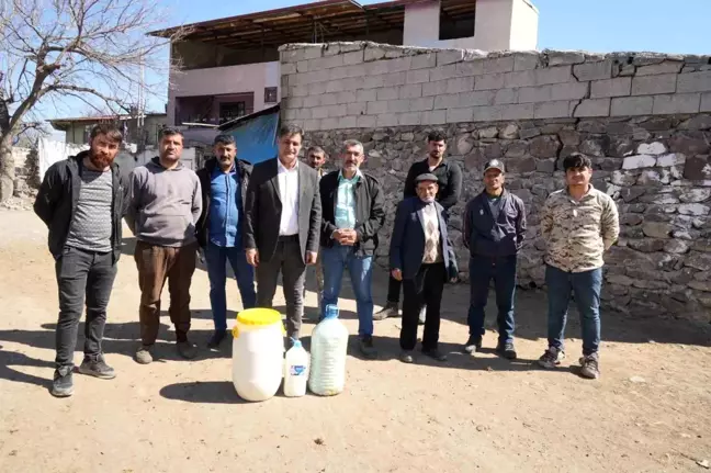 Iğdır'da Süt Üreticileri Düşük Fiyatlarla Süt Satışına Tepki Gösterdi