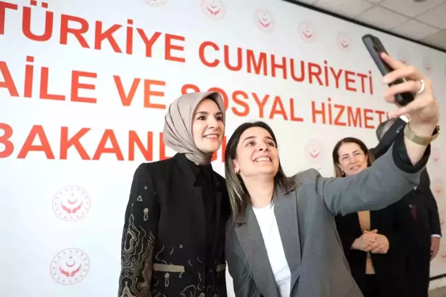 Bakan Göktaş, Ramazan Bayramı'nı Bakanlık Personeli ile Kutladı