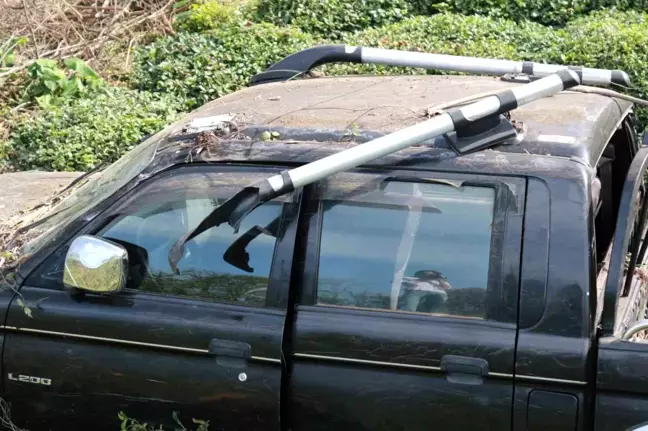 Rize'de Kamyonet Çay Bahçesine Uçtu