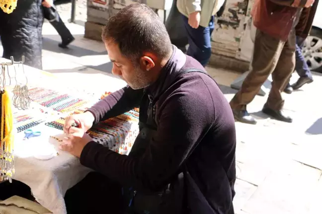 Diyarbakır'da Kehribar Taşına İlgi Artıyor