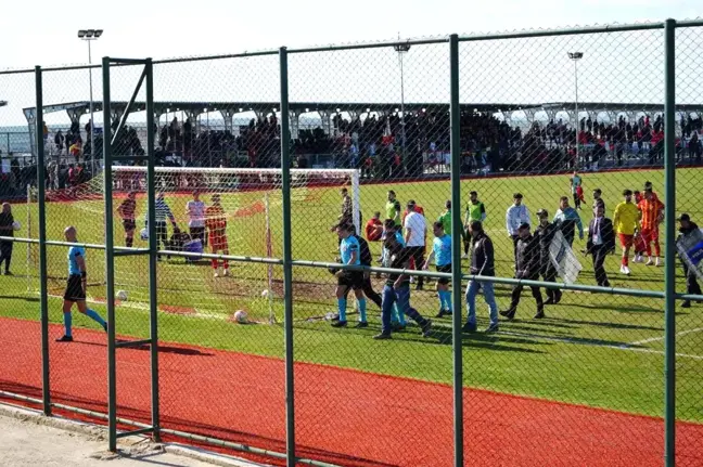Edirnespor ve Tepecikspor Maçında Kavga Çıktı