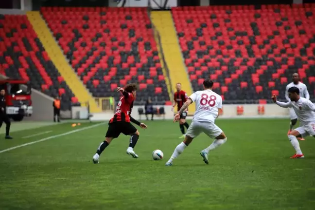 Gaziantep FK ve Hatayspor Beraberlikte Kaldı