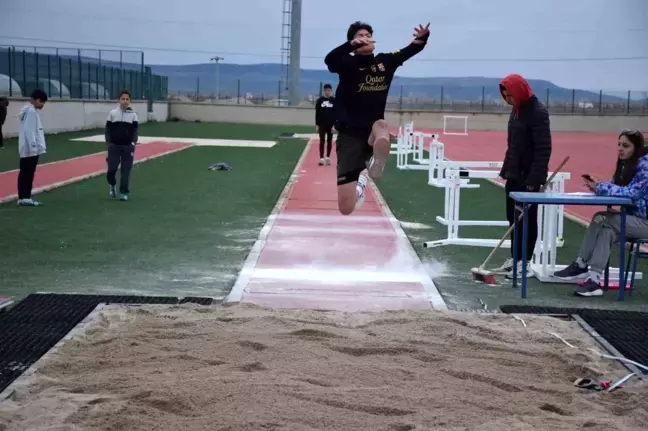 Afyonkarahisar'da Atletizm Analig İl Seçmeleri Tamamlandı