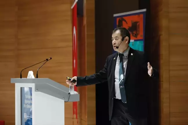 Yoshinori Moriwaki, Bandırma Onyedi Eylül Üniversitesi'nde Deprem Eğitimi Üzerine Konuştu
