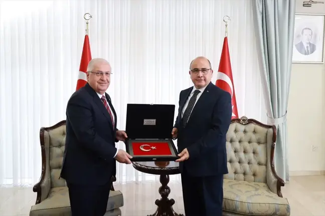 Bakan Yaşar Güler Kuzey Kıbrıs'ta Büyükelçilik ve Askeri Ataşeliği Ziyaret Etti