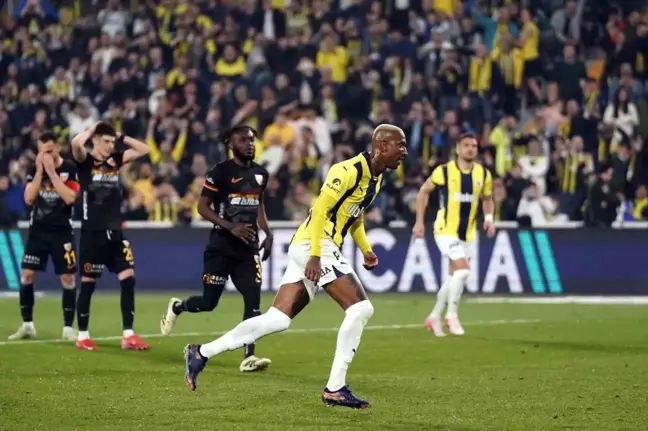 Anderson Talisca'nın Gol Yağmuru Devam Ediyor