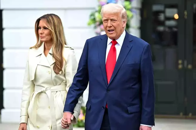 Trump ve Melania, Papa Francis'in Cenaze Törenine Katılacak