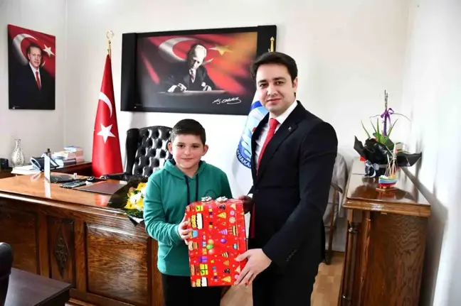 Sinop'ta Öğrenciler 23 Nisan'ı Kutladı