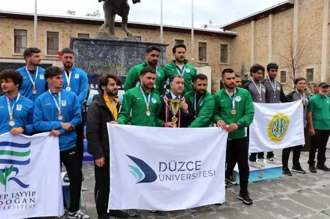 Düzce Üniversitesi Erkek Rafting Takımı, Türkiye Şampiyonu Oldu