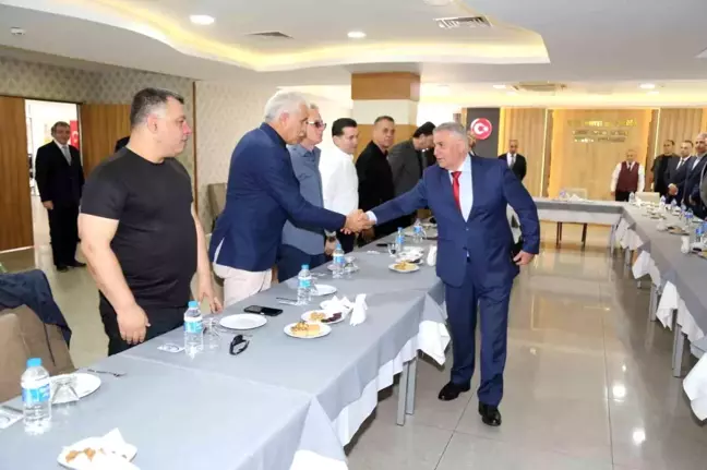 Aydın Emniyet Müdürü, Emekli Polis Memurlarına Teşekkür Belgesi Takdim Etti
