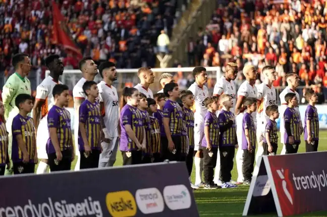 Galatasaray, Eyüpspor Maçında Üç Değişiklikle Saha Çıkıyor