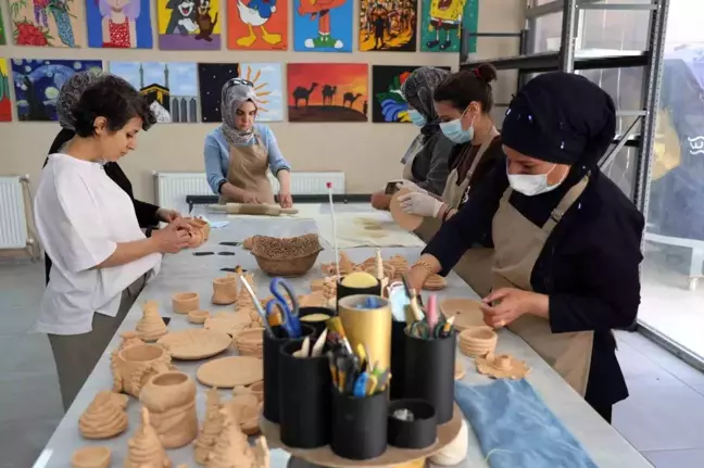 Diyarbakır'da 300 Kursiyere Meslek Eğitimi İmkanı